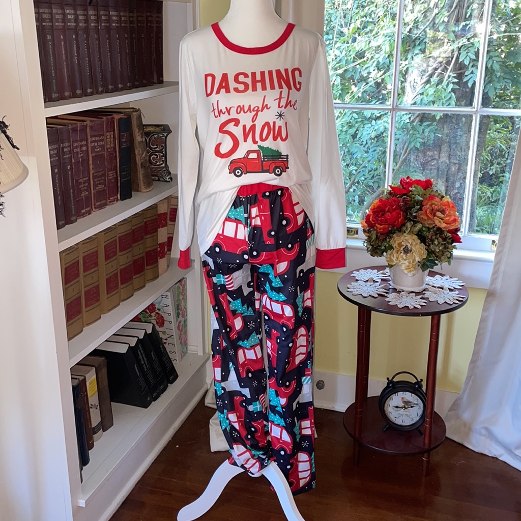 Nwot Matching Family Christmas Truck Pajama Set Women’s Size Small